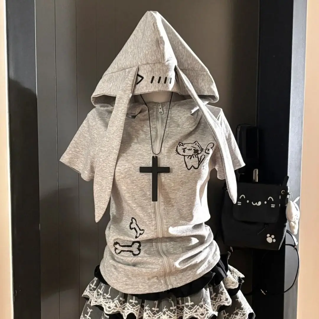

Худи Harajuku Y2K с коротким рукавом, японский стиль, милый пэчворк, с кроличьими ушками, повседневный, субкультурный, на молнии, кавайный, весна-лето