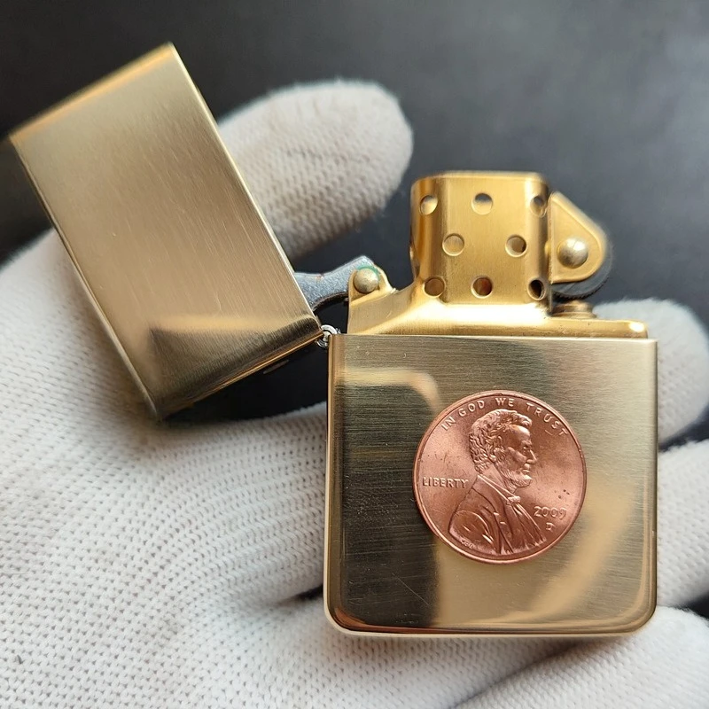 Zorro 910 Kerosine Lighter, 1941 Replica of The Original Copper