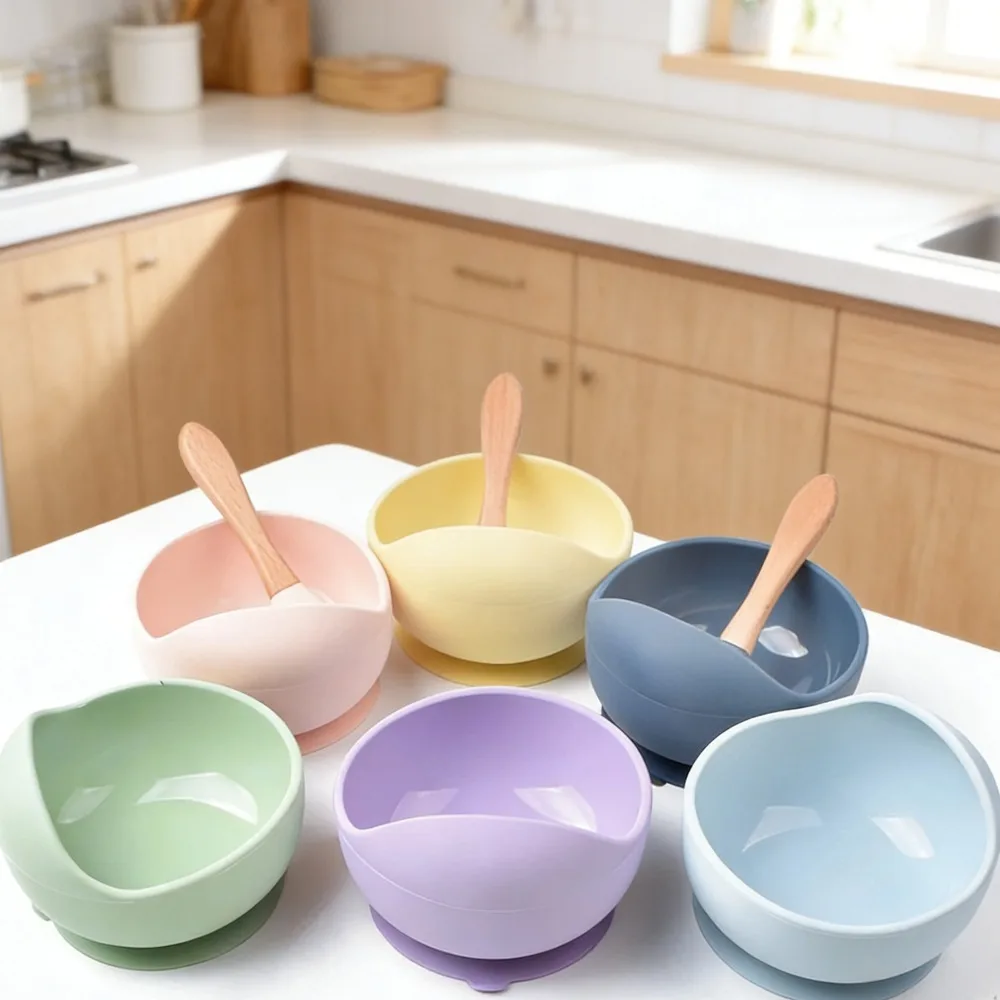 

Toddler Silicone Suction Cup Bowl Snail Bowl Baby Bowl Feeding Bowl Baby Training Silicone Bowl Spoon Set