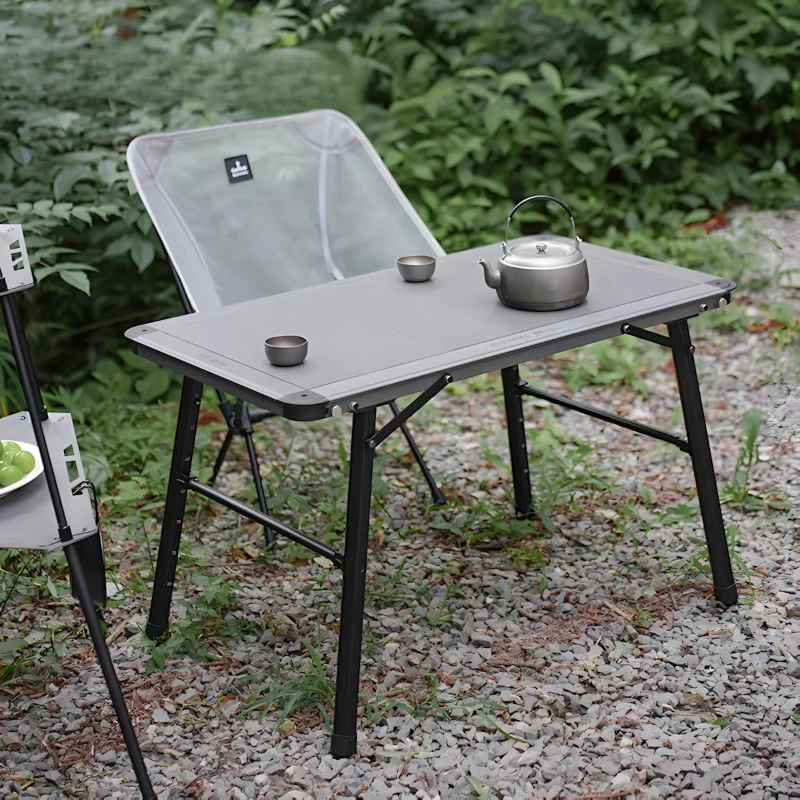 

Minimalist Bistro Outdoor Table Patio Modern Lawn Lounge Outdoor Table Garden Dining Zestawy Mebli Ogrodowych Outside Furniture