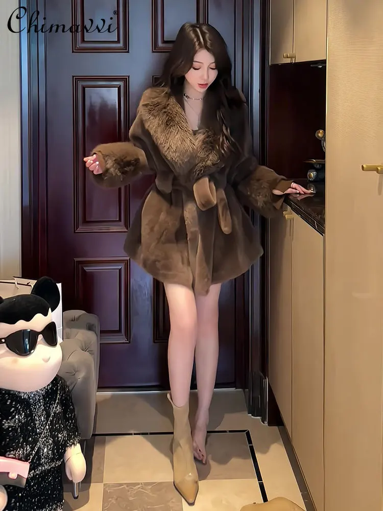 Kawa Futro Płaszcz Damski 2025 Zimowe Ubrania Nowa Ekskluzywna Moda Temperament Duży Futrzany Kołnierz Futrzana Ciepła Kurtka Damskie Top