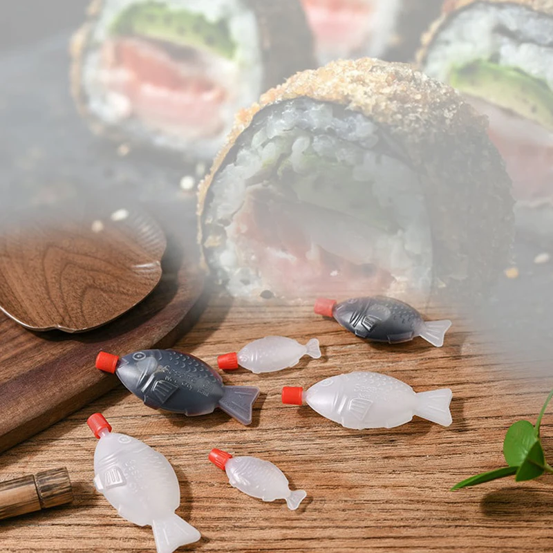 10Pcs 4ml Fish Shaped Sauce Bottle Soy Sauce Disposable Rice Ball Sushi Bottle Vinegar Bottle School Lunch Picnic Travel Hiking