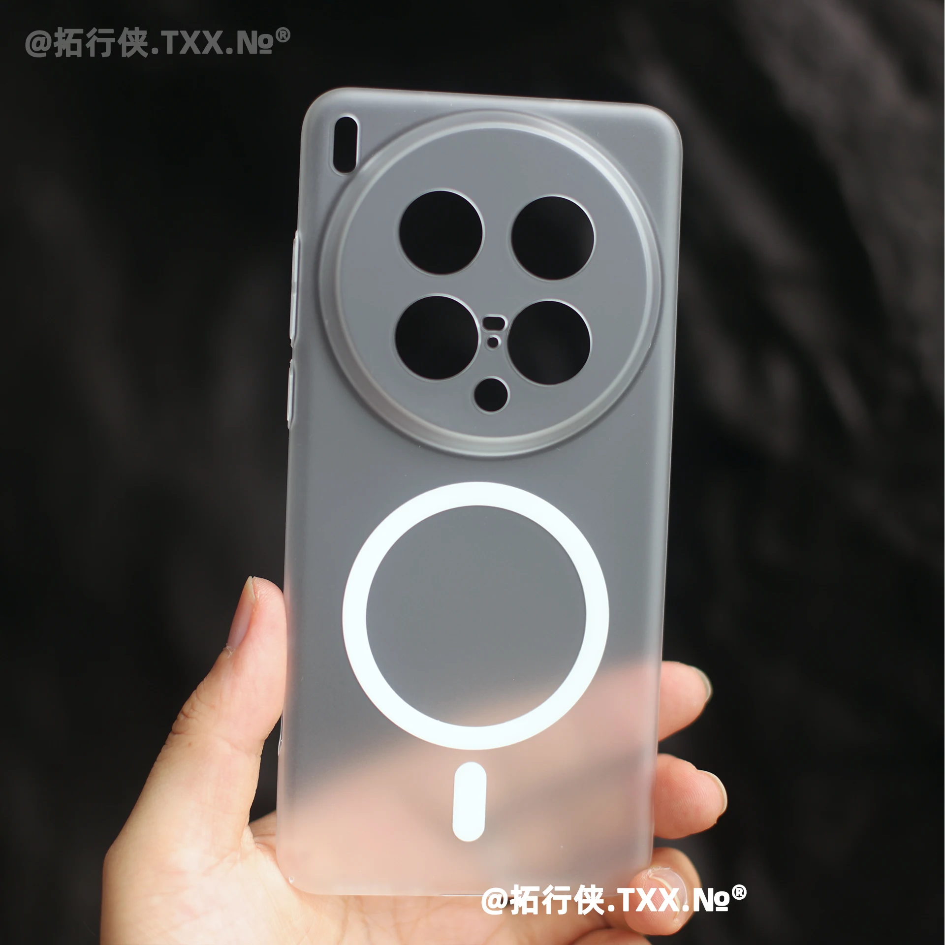 For Vivo X300 Pro Case Simple Frosted Skin-friendly Anti-Fingerprint PC Cover For Vivo X 300 Shockproof Bumper Funda - Image 2