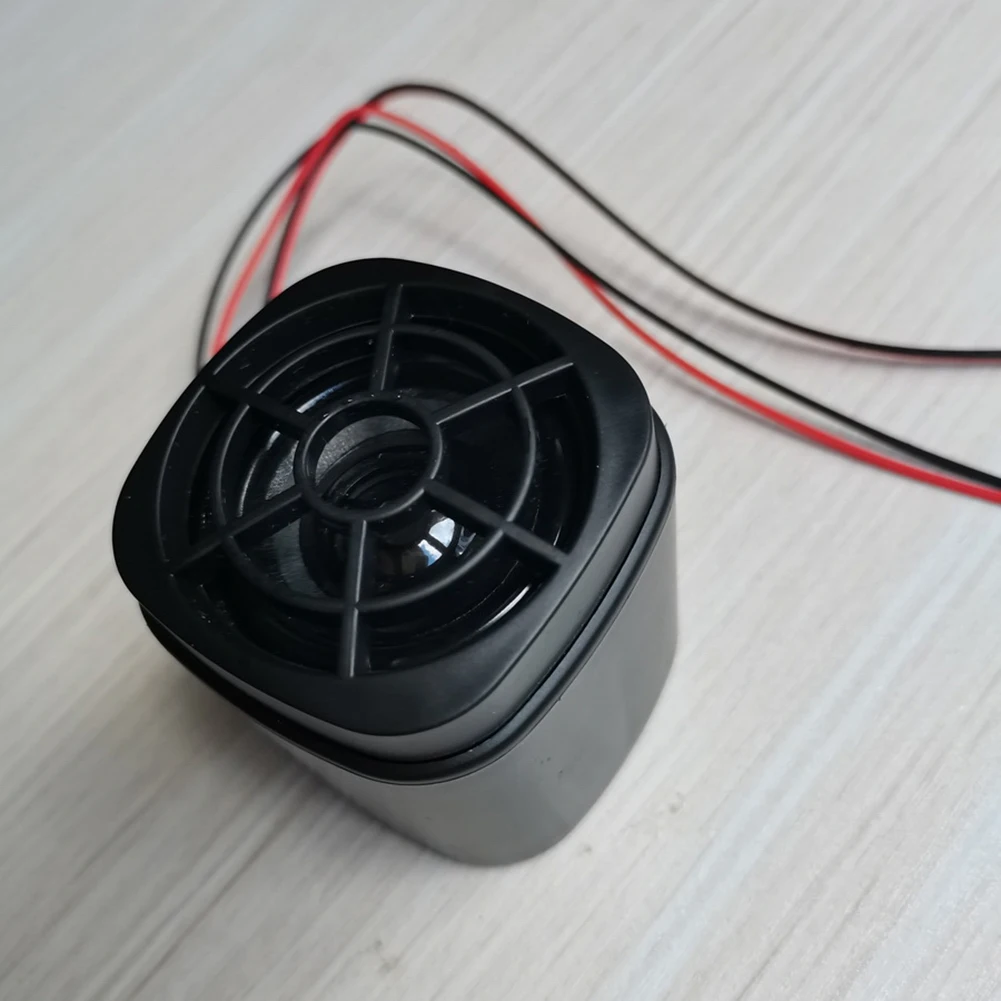 

Motorcycle Speaker Audio Sound System Stereo Speaker Bluetooth-compatible for 9-100V Electric Scooter Motorbike