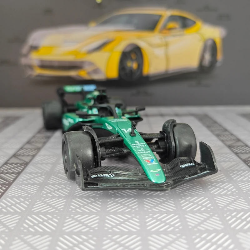 

1:32 Simulated Aston Martin F1 Alloy Formula Racing Model Static Supercar Ornament Collection Desktop Decoration Gift