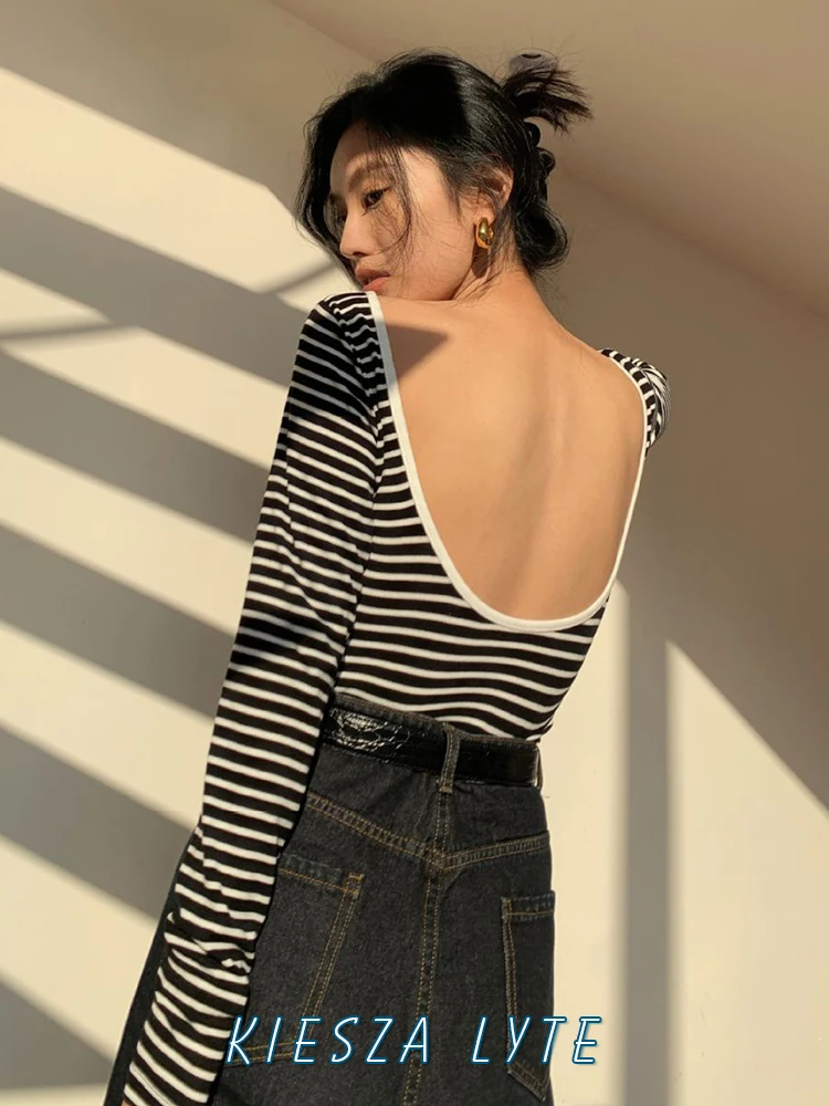 

Fashion Stripe T-Shirt Sexy Tops for Women Big Backless Design 2024 Paris Fashion Show Aesthetic Spring Summer Top Lady