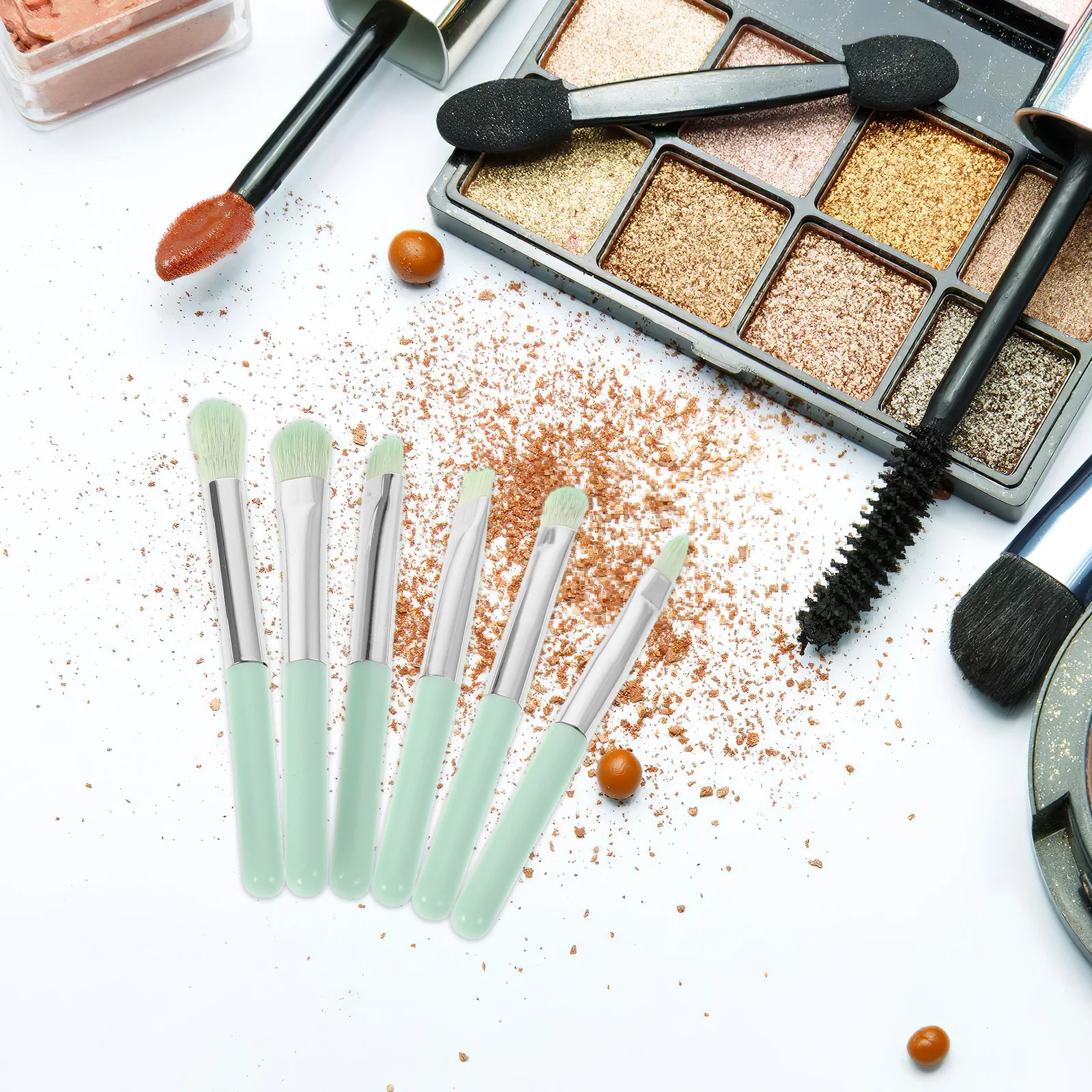 

Makeup Brush Set Travel Brushes Size Eyeshadow Detail Beauty Tools Foundation Blending Compact