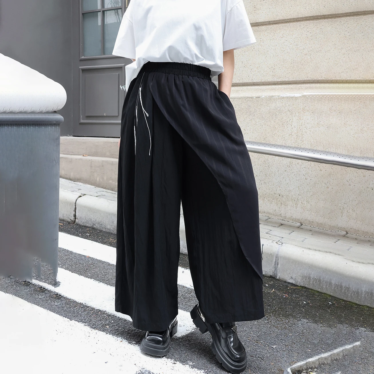 

250304 High Elastic Waist Black Striped Irregular Wide Leg Pants New Trousers Women Fashion Tide Summer 2025