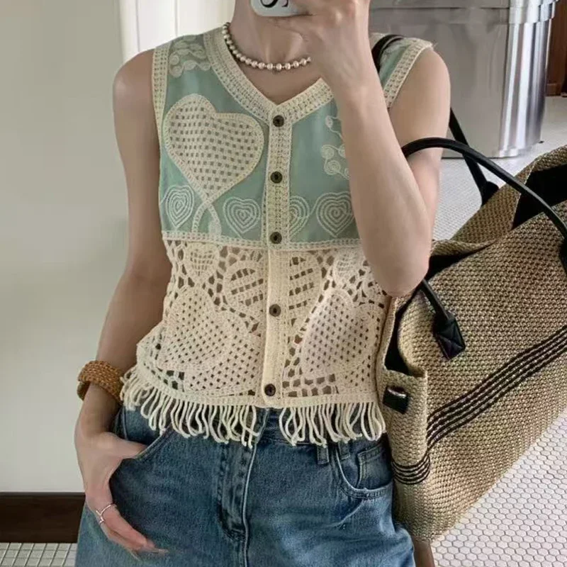 

Women Heart-shaped Crochet Vest with Fringe Button Front Boho Chic Openwork Knit Waistcoat Top Summer Beach Vacation Outfit
