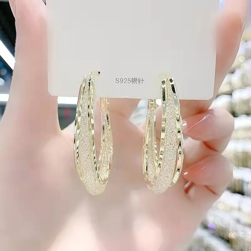 New Gold Colour Mesh Zircon Earrings for Women Personality Fashion Luxurious Daily Life Accessories Party Jewelry Birthday Gifts