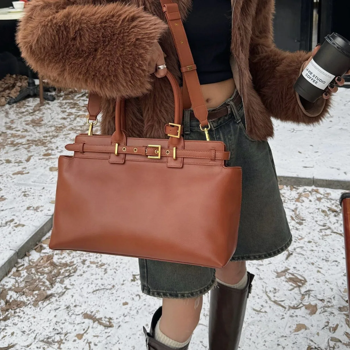 

Retro Fashion Genuine Leather Bag for Women Shoulder Satchel Luxury Designer Handbag Crossbody Large Capacity Tote