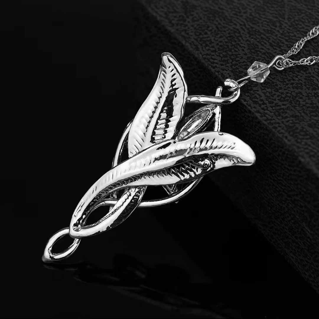 Movie The Lord Arwen Evenstar Necklace Elf Princess Arwen Twilight Star Crystal Pendant Necklaces for Women Choker Jewelry Gift