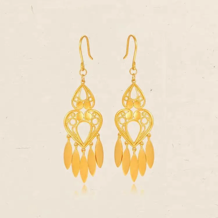 

Женские серьги в этническом стиле с 24-каратным золотом AU999 Юньнань | 3D-зайн полой вышивки, привлекательный для фестивалей