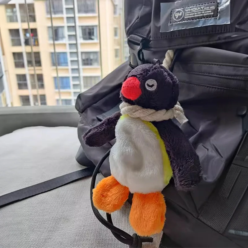 2025 nuevo pingüino Sling muñeco colgante de felpa lindo pingüino de dibujos animados mochila triste Miniso decoración femenina muñecos de peluche llavero de regalo