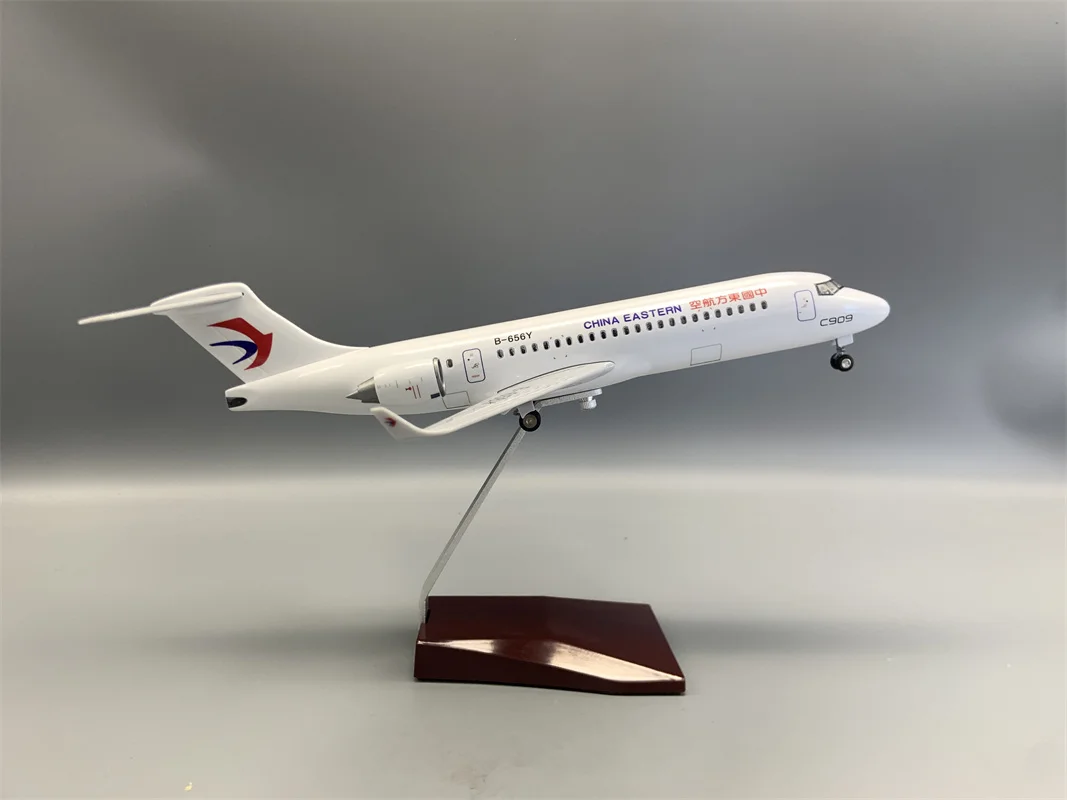 1:100 Scale Airplane Model 34cm China Eastern C909 Model Plane building kit Diecast Resin With LED For Business Decoration Gift