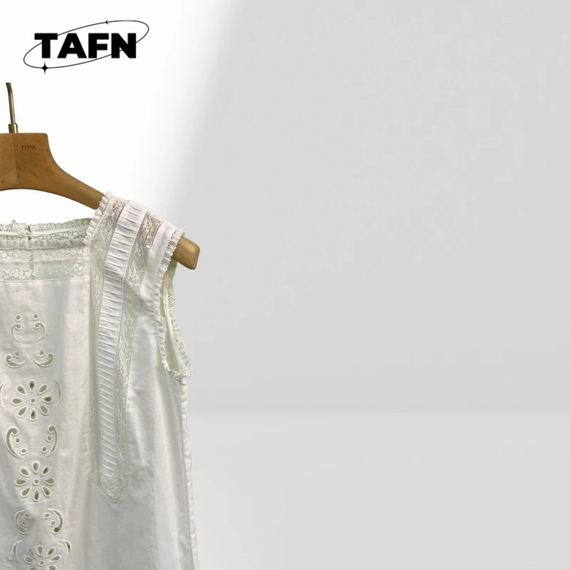 Vestido adelgazante sin mangas con cuello cuadrado pequeño y costuras de ramio bordado a máquina francés Vestido de cachemira - Suave AE1817