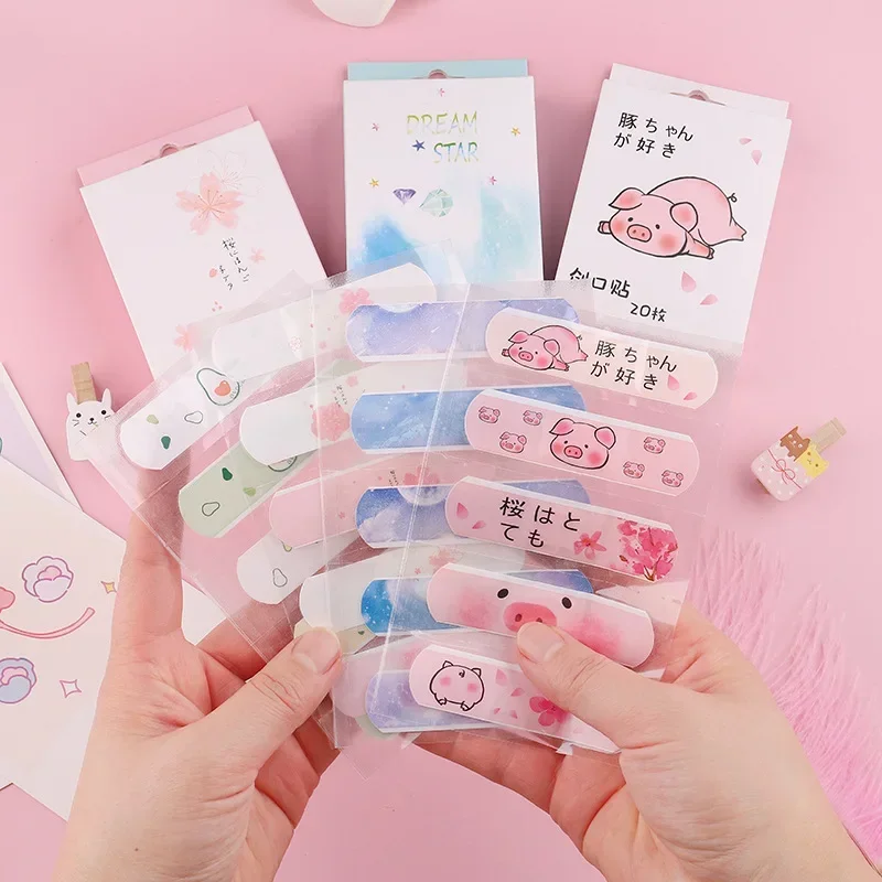 Desenhos animados ferida fita de gesso, Kawaii Band Aid Tape Strips, Respirável Primeiros Socorros Adesivos, Cuidados com o Bebê, Patches Da Pele, 20Pcs por Caixa