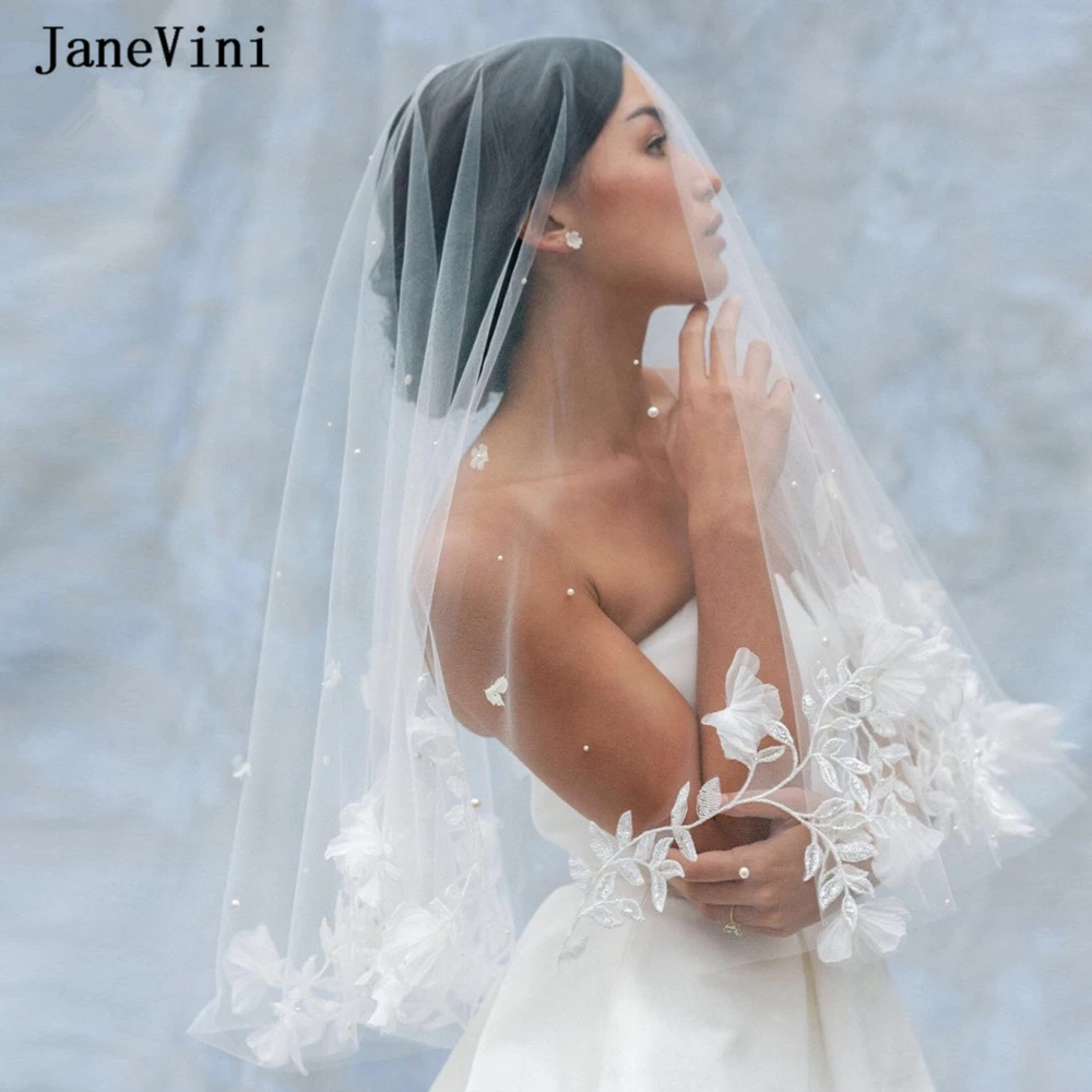 

JaneVini Two Layers Short Bridal Veils with Comb 3D Flowers Pearls Soft Tulle Veil Elbow Length Women Wedding Hair Accessories