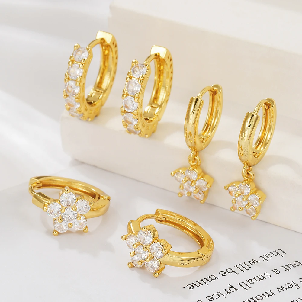 

Light Luxury Leaf Zircon Earrings for Women Exquisite Imitation Pearl Gold Color Bow Ribbon Stud Earrings Engagement Jewelry