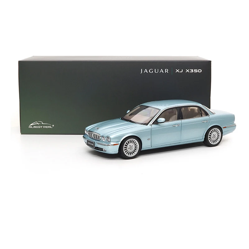 

Синяя ограниченная серия масштаба 1:18 XJ 6X350 Коллекционная модель автомобиля из полностью открытого сплава