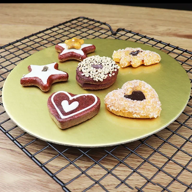 10Pcs Round Mousse Cake Boards Gold Silver Cardboard Cake Drums Disposable Cupcake Dessert Tray Card Gasket Cake Decorating Tool