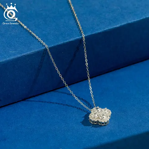 ORSA JEWELS Exquisite 925 Sterling Silver Four-leaf Clover 8A Premium Zirconia Pendant Necklace for Women Wedding Jewelry LZN28