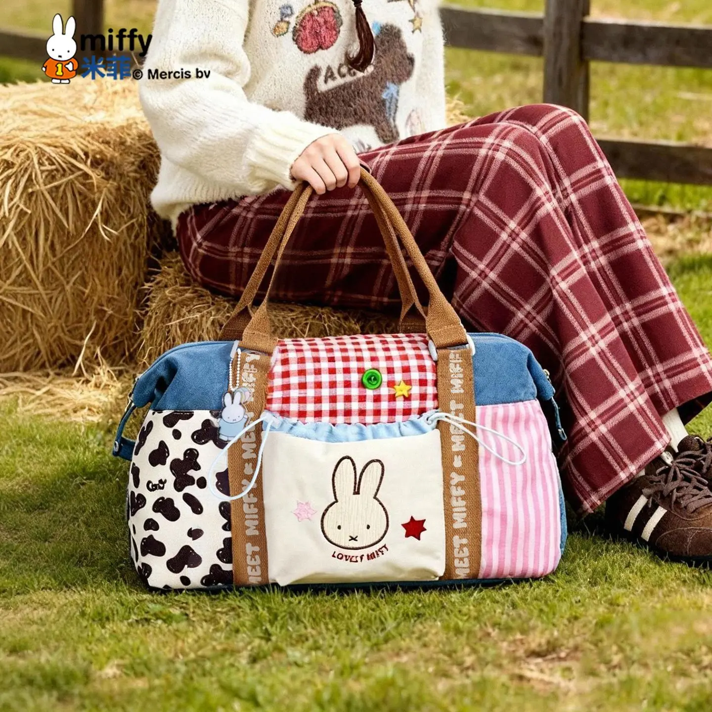 Kawaii Miffy Large Capacity Travel Bag Dopamine Color‑block Playful Polka Dot Lightweight Duffel Bag for Short Trip Business - view 3