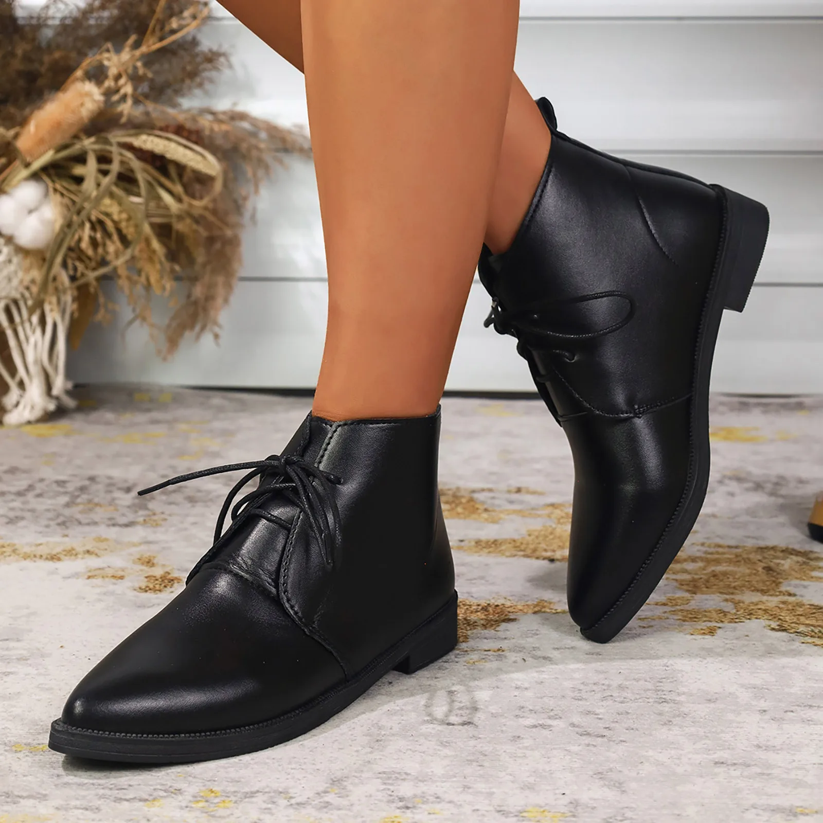Women Autumn/Winter Booties Low-Heel Pointed-tip Lace-Up ankle boots Fashionable Versatile Comfortable high-top shoes large size