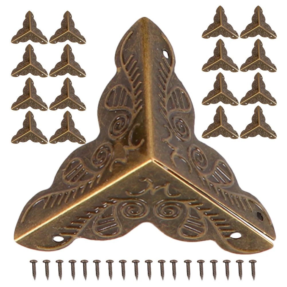 

35Pcs Home Hardware Edge Corner Protectors Vintage Brass Finish Triangle Trim for Wooden Boxes Furniture DIY Projects Decorative