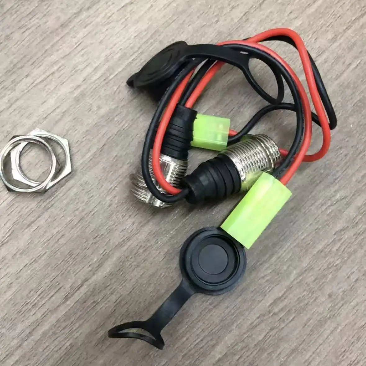 Toursor x5 Electric Scooter dedicate charger port Aviation head charging port