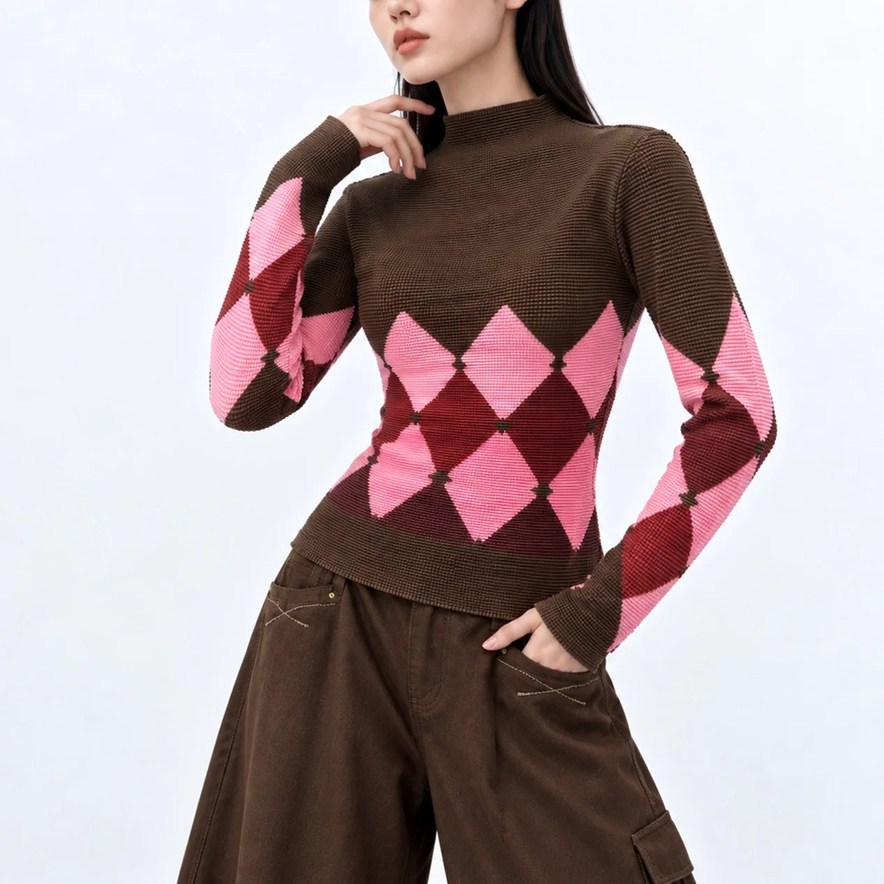 Fold Miyake Pleated Argyle Sweater Women Mock Neck Long Sleeve Brown Pink 2026 Fall Winter Preppy Retro Cozy Chic Knitwear Top