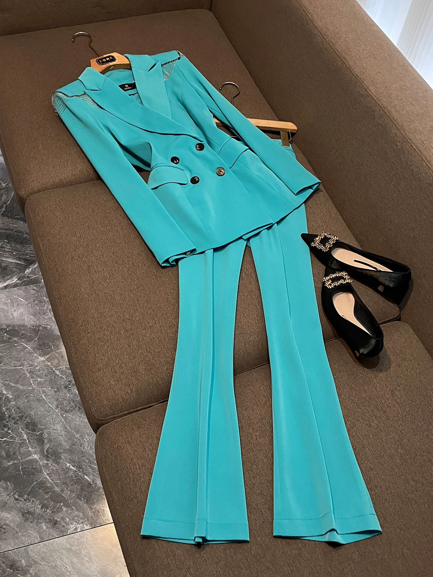 

Summer 2026 High-End Women's Suit Set Fashionable Waist-Cinching Double-breasted Formal Wear Professional Attire X138