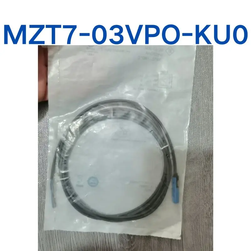 

New MZT7-03VPO-KU0 magnetic switch sensor 1070830 fast shipping