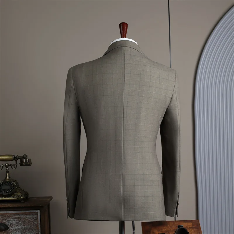 Рисунок 3 - Клетчатый комплект 2025 года