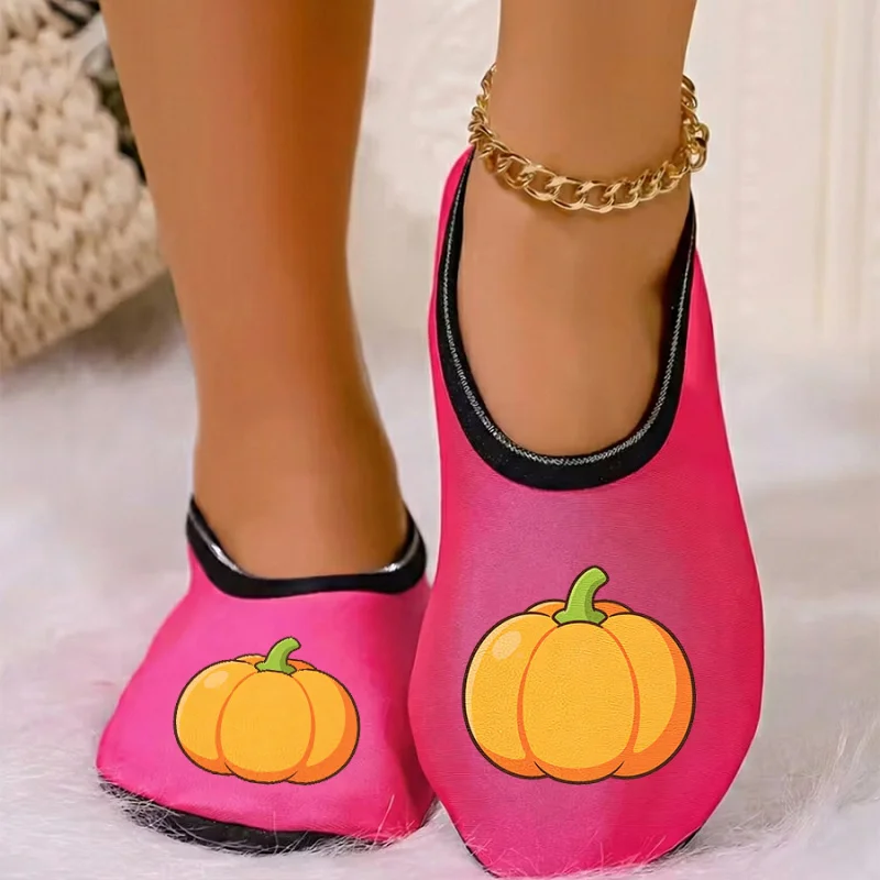 

Четырехсезонные носимые пары с мультяшным птичьим принтом и тонкой бархатной подкладкой, дышащие, высокоэластичные, противоскользящие тапочки для пола.