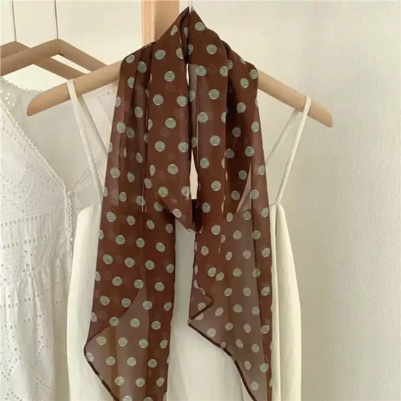2026 Ins-Style Brauner Chiffon-Polka-Dot-Schal aus Seide, multifunktional als Damen-Halstuch, Haarband, Haaraccessoire – Detail 6
