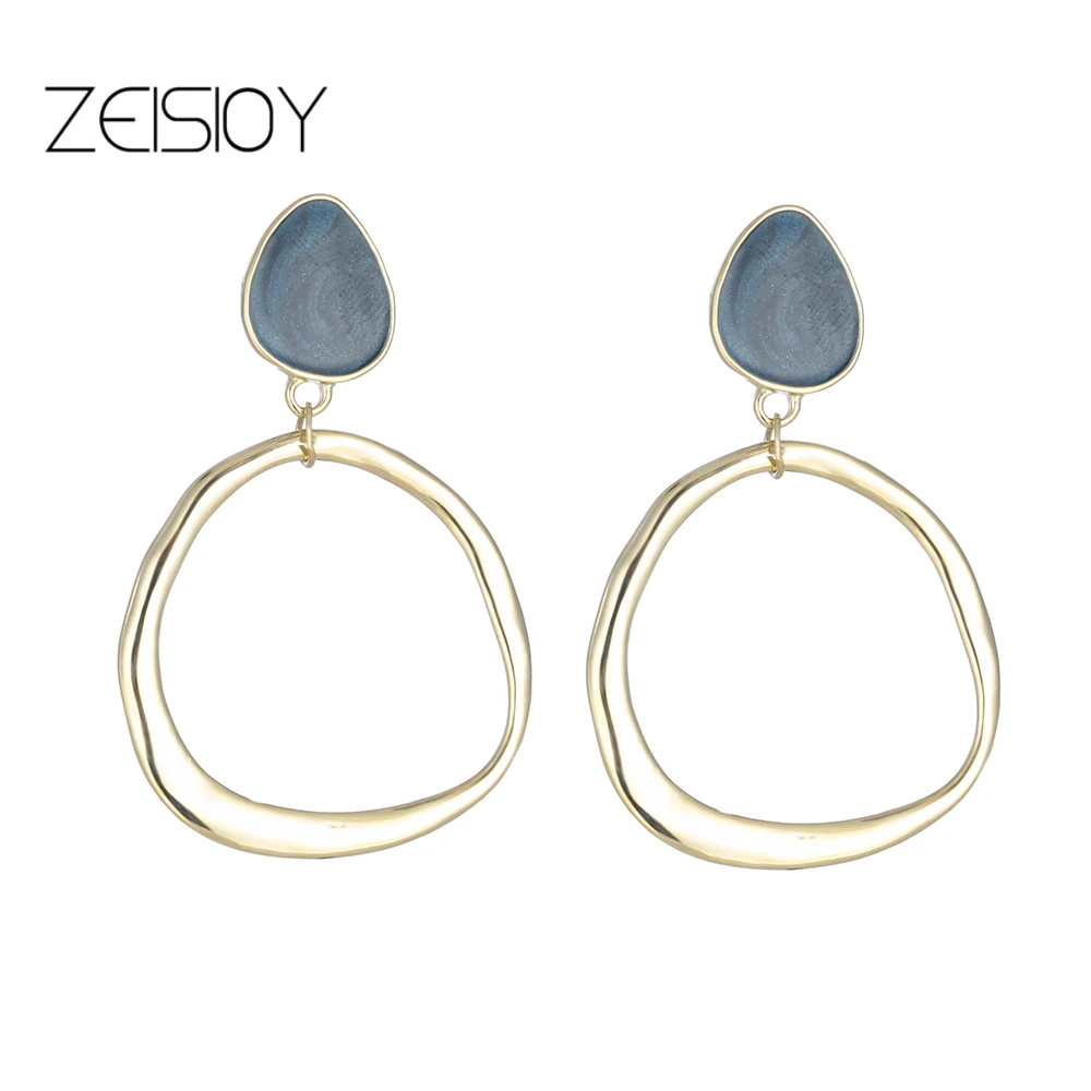 Exaggerated Geometr… - image