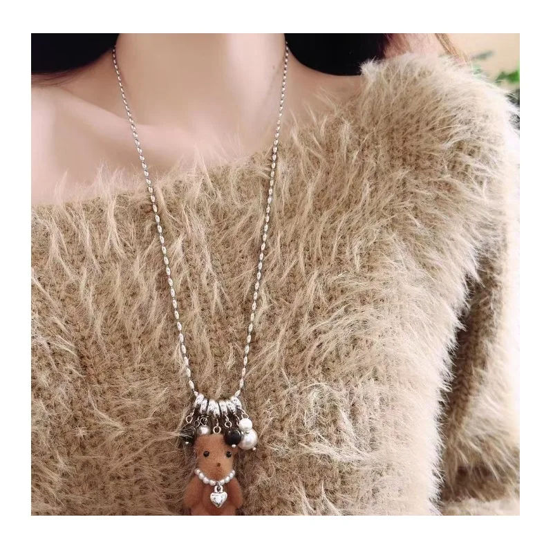 

Cute Cartoon Pearl Love Bear Pendant Necklace Female Niche Design Sweater Chain Long Student Party Accessories Tide