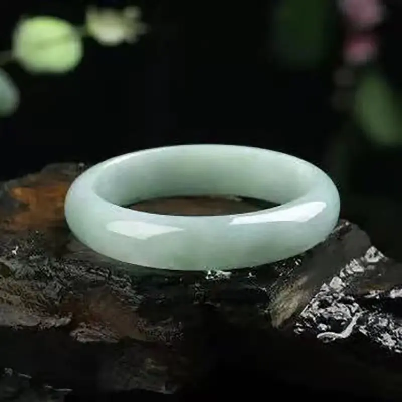 

Браслет из жадеита категории А, светло-зеленый с цветочным узором, Гуйчжоу, оптовая продажа выгодных жадеитовых браслетов