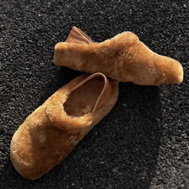 

Осень-зима, пушистые плюшевые теплые дизайнерские туфли на плоской подошве, женские лоферы с круглым носком в стиле ретро, удобная мягкая нескользящая уличная прогулочная обувь