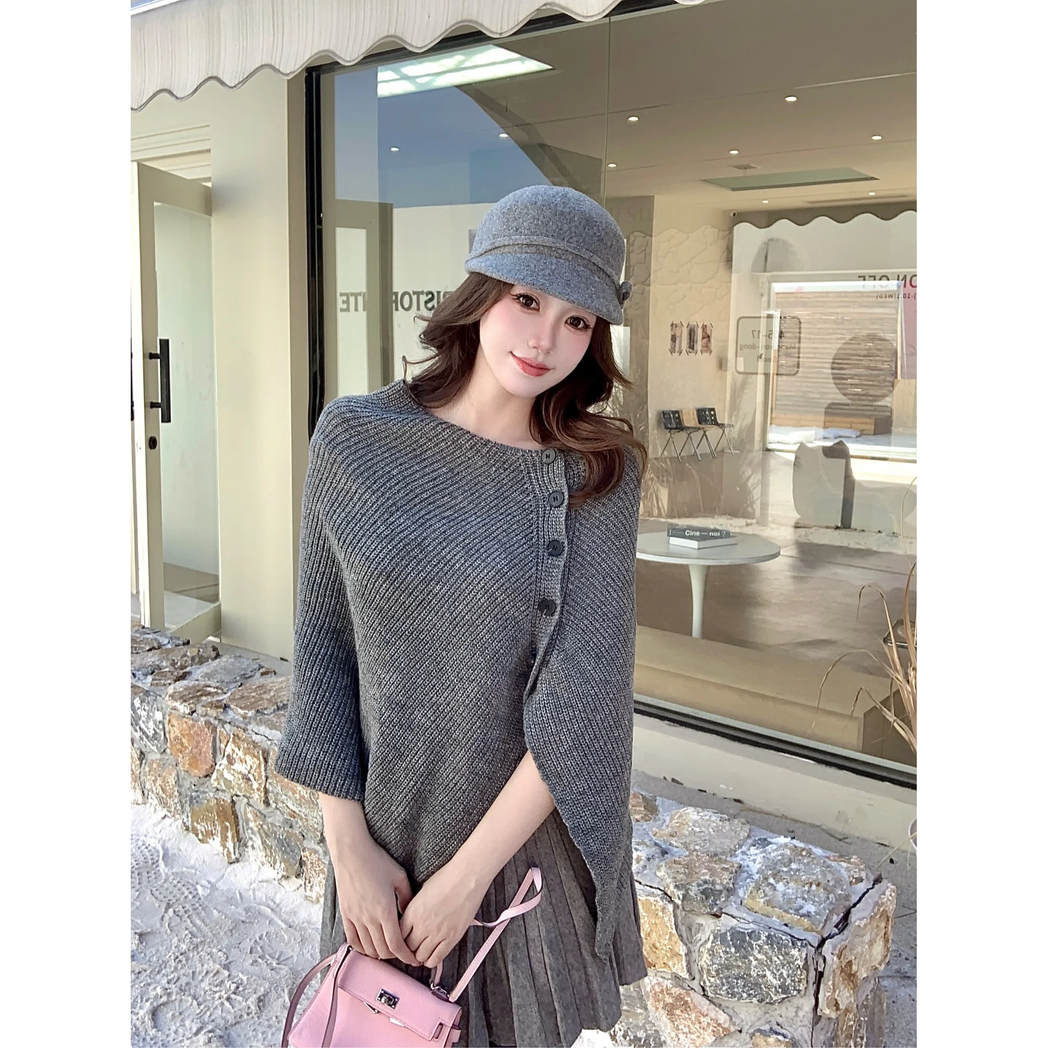 

Шикарное вязаное пальто с запахом на плечах, большой размер, универсальный дизайн, женский свитер, осень-зима 2022, новинка из полиэфирного волокна 00%