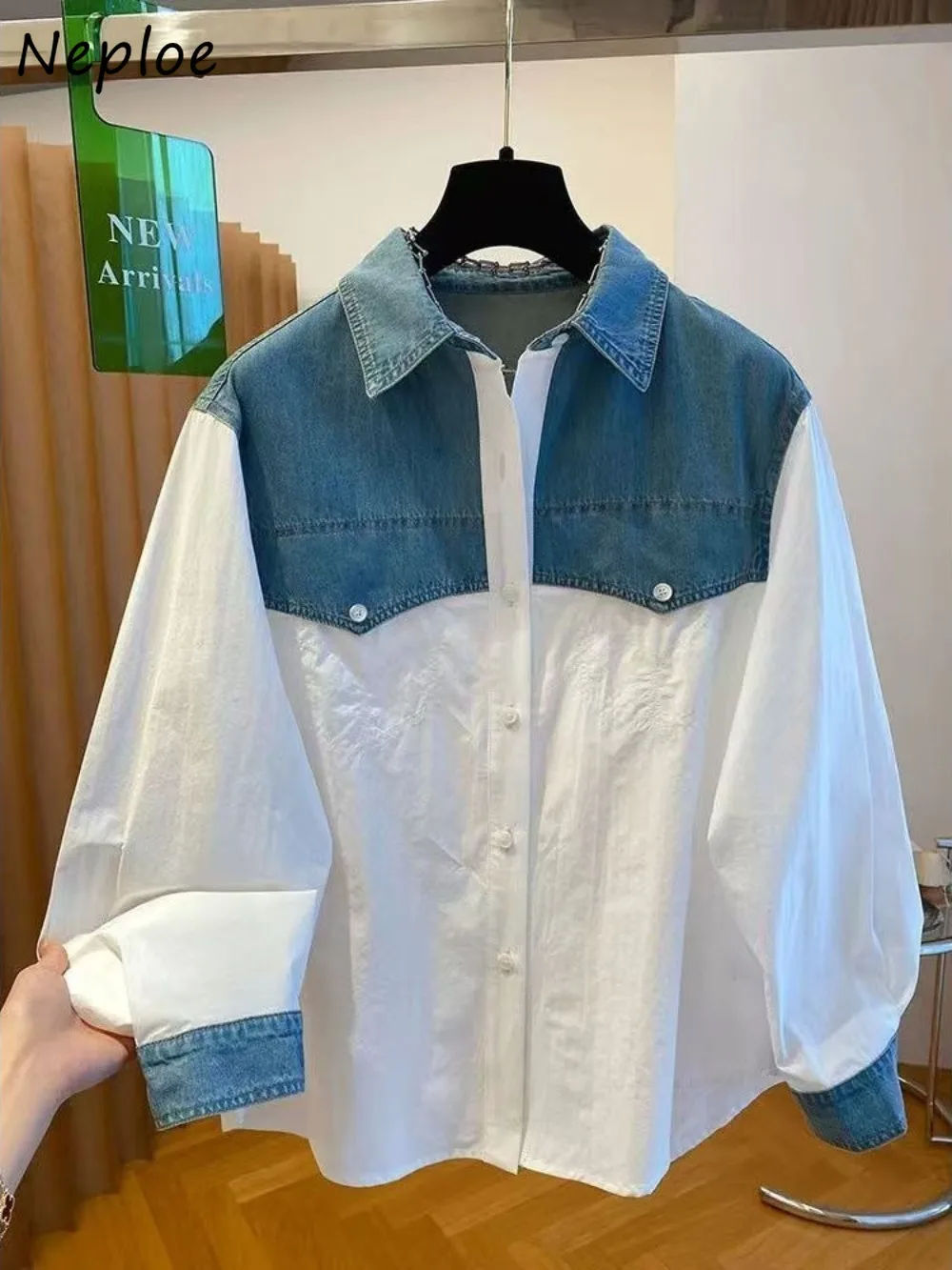 

Neploe Premium Korea Denim Patchwork Ropa Mujer New Moda Long Sleeve Soft Panelled Tops Loose Trendy Hot Sell Office Lady Shirt
