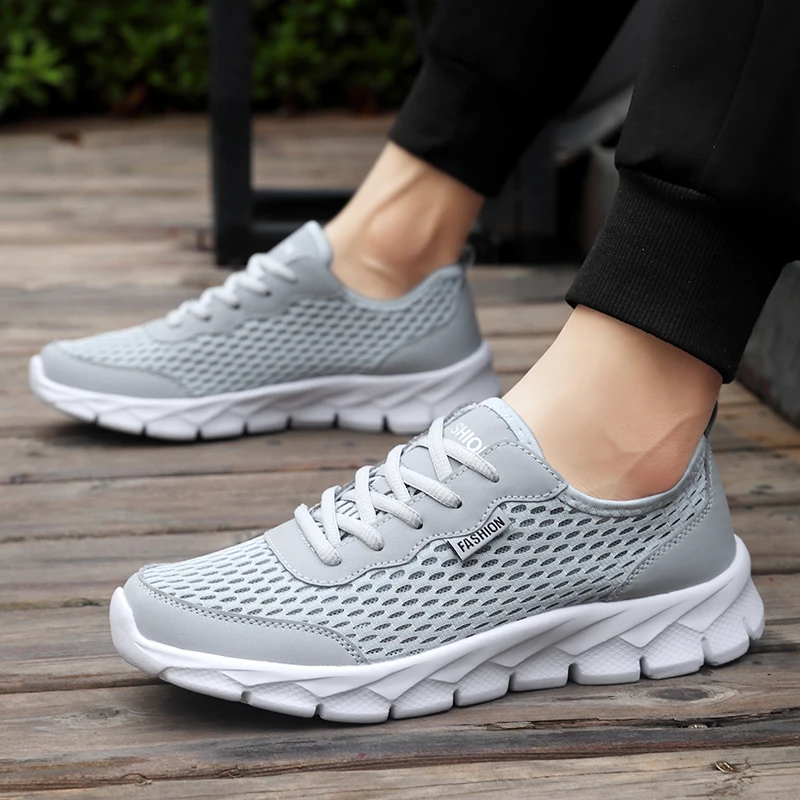 Porosity Summer Men Sneakers High Quality Breathable Casual Shoes Outdoor Non-Slip Man Sport Shoe Lightweight Tennis footwear