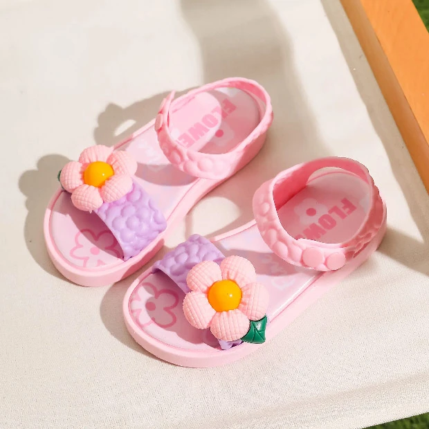 

Children's sandals Flower Decoration outside Sandals Non-slip soles Princess Summer girls baby walking shoes toddler sandals