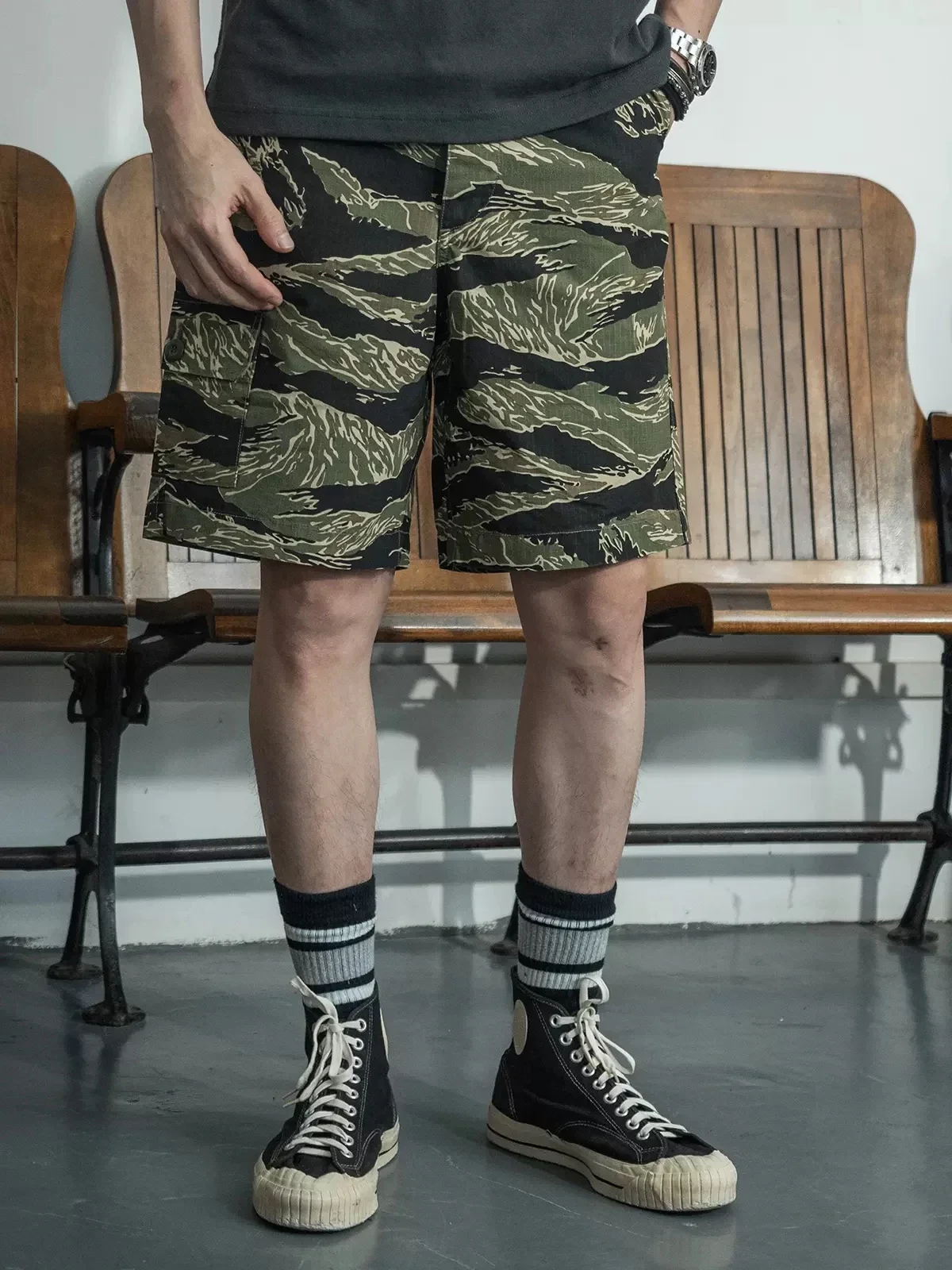 

Non Stock Vietnam Tiger Stripe Camouflage Short Mens Cotton Ripstop Cargo Shorts TCU BDU