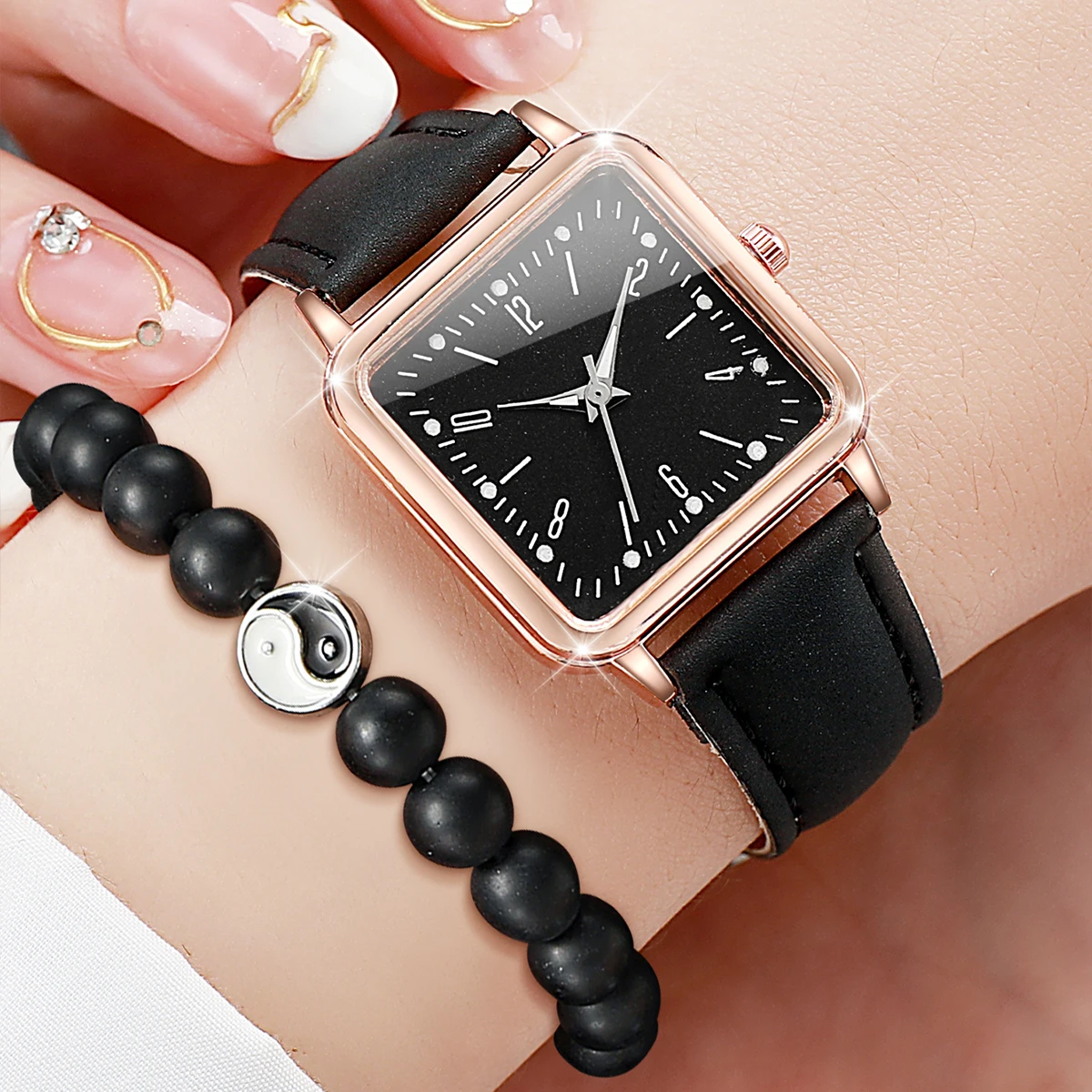 4PCS/Set Women's Fashion Watch Square Simple Leather Quartz Watch with Black White Bagua Beaded Bracelet