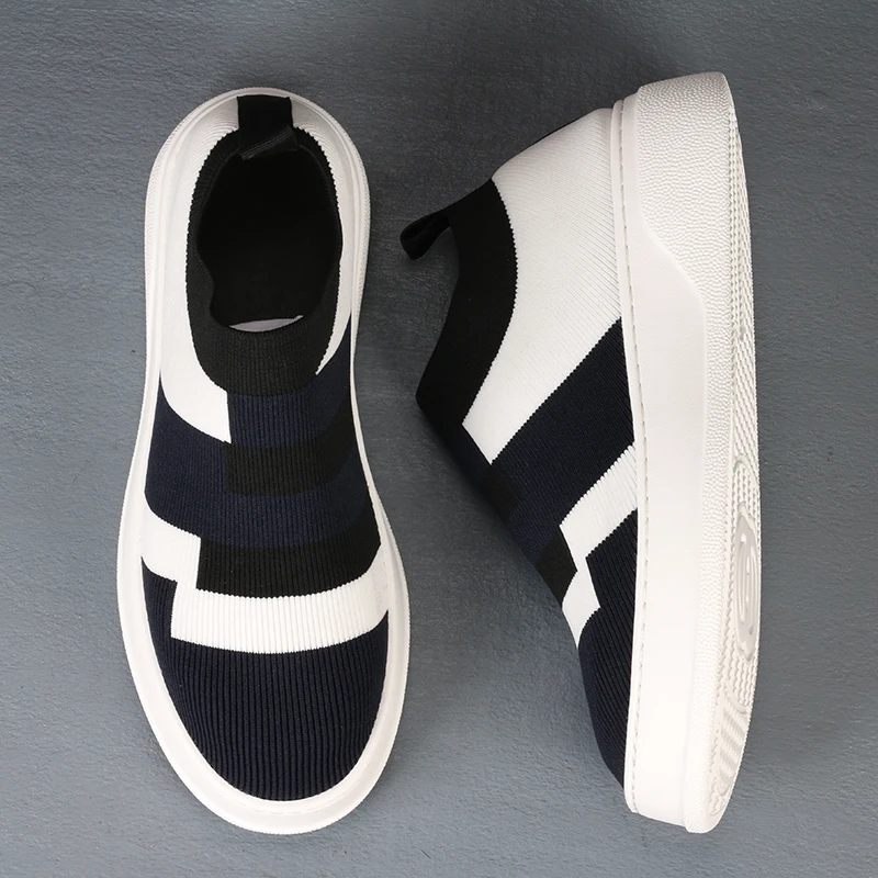 Men\'s fashion shoes breathable fly mesh fabric casual thick-soled high lazy simple color matching a pair of shoes with socks