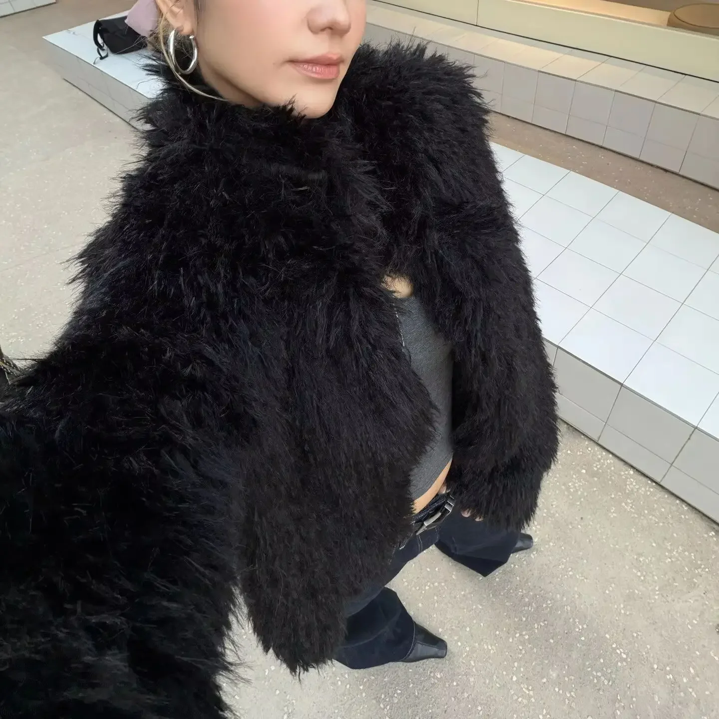 Winter Women Black Hairy Curly Faux Sheep Fur Coat Lapel Collar Long Sleeve Straight Short Warm Shaggy Jacket Korea Outerwear