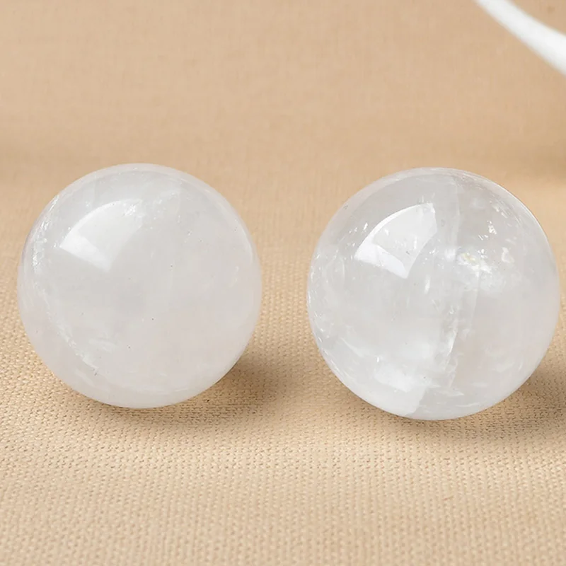 High Quality 30-35mm Natural Crystal Ball Calcite Quartz Energy Healing Stone Meditation for Home Decoration Free Wooden Stand