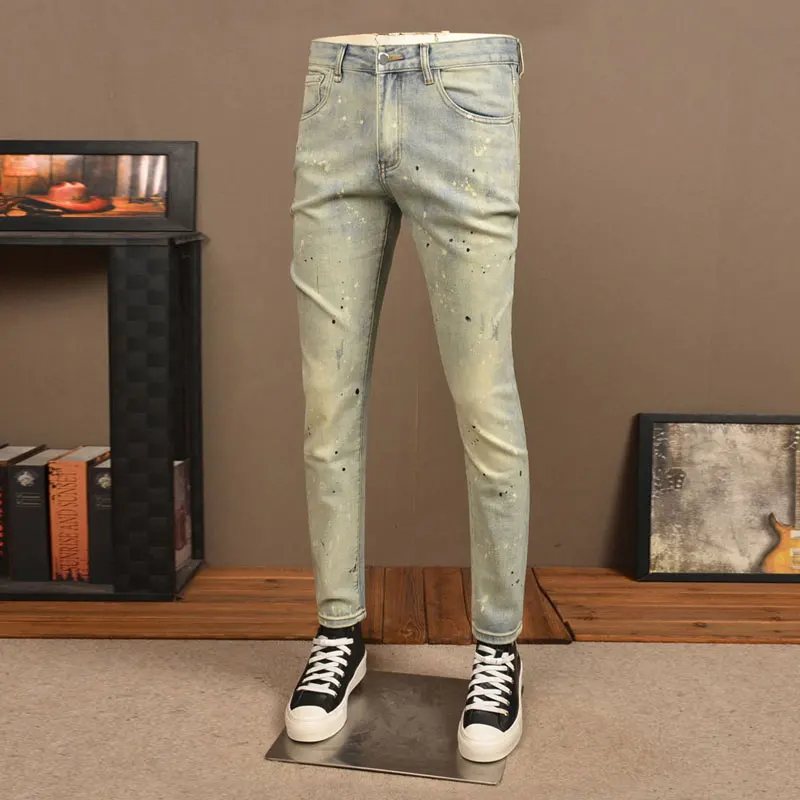 

Street Fashion Men Jeans Retro Washed Light Blue Stretch Skinny Fit Ripped Jeans Men Painted Designer Hip Hop Denim Pants Hombre